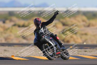 media/Nov-06-2023-Moto Forza (Mon) [[ce023d0744]]/3-Intermediate Group/Session 5 (Turn 4)/